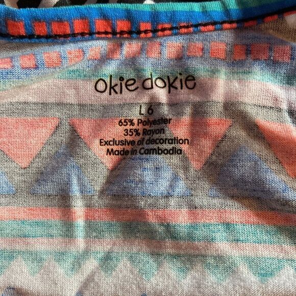 Okie Dokie Girls Romper Multicolor Tribal Print Size Large One-Piece Outfit - Picture 3 of 3